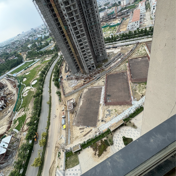 Balcony, shalimar-one-world-belvedere-court-3 4 Bedroom 2639 Sq.Ft. Apartment In Malesemau Lucknow 8991109