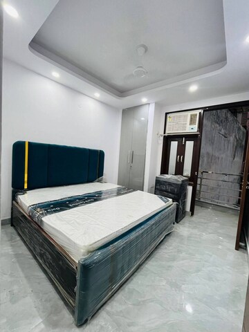 Bedroom in 1 BHK Builder Floor at Saket – for Rent