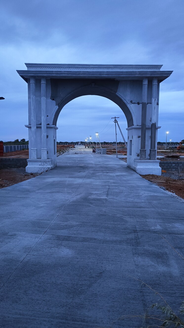 Listing Cover Image