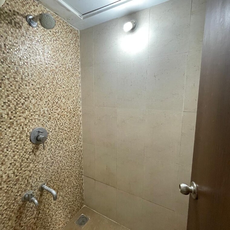 Bathroom, lodha-palava-city-lakeshore-greens 1 Bedroom 510 Sq.Ft. Apartment In Hedutane Thane 8991210