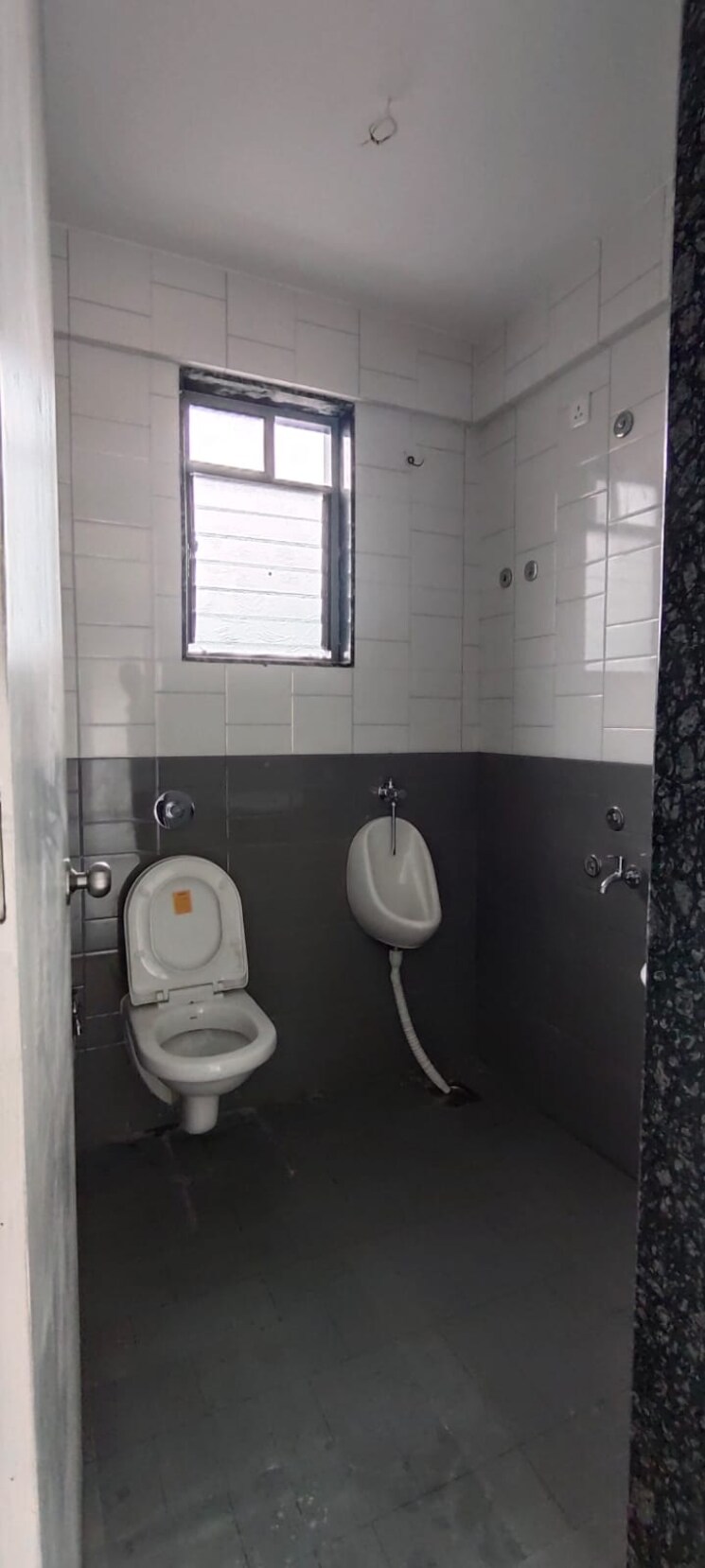 Bathroom, rd-el-homes Commercial Office Space 3200 Sq.Ft. In Baner Pune 8991237