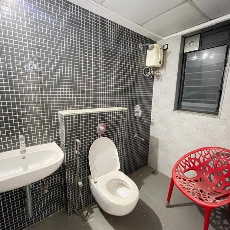 Bathroom, lodha-palava-downtown-dombivli-east 1.5 Bedroom 634 Sq.Ft. Apartment In Taloja Bypass Road Thane 8991256