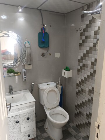 Master Bedroom in 2 BHK Apartment at Jm Orchid, Sector 76 – for Rent