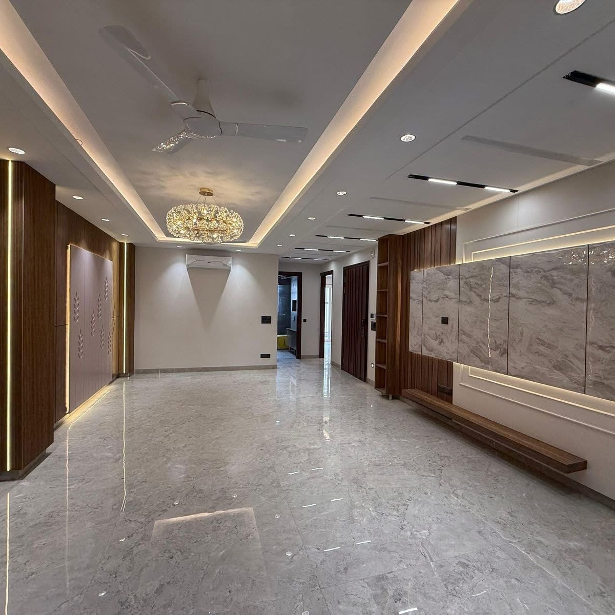 4 BHK + Pooja Room Apartment For Rent in Meherina Apartment