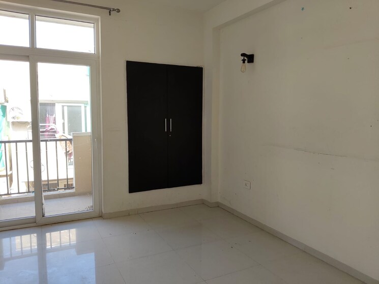 Room, emaar-mgf-emerald-hills 3 Bedroom 1380 Sq.Ft. Builder Floor In Sector 65 Gurgaon 8991283