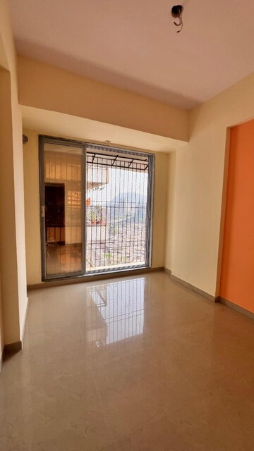 Room in 1 BHK Apartment at Sant Gadge Maharaj CHS, Chembur – for Rent