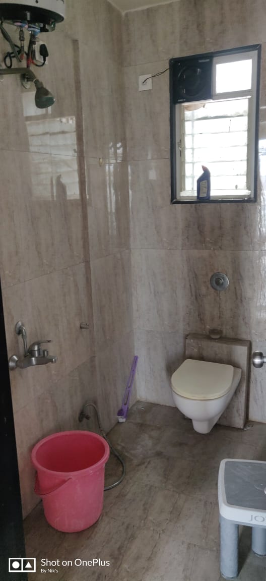 3 BHK 1500 Sq.Ft. Apartment in Mohannagar CHS