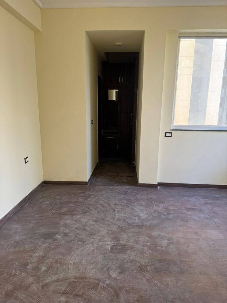 Room, dasnac-the-jewel 4 Bedroom 3100 Sq.Ft. Apartment In Sector 75 Noida 8991359