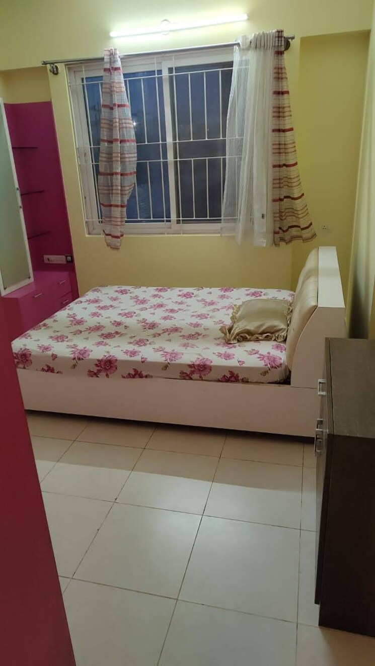 Bedroom, g-corp-the-icon 3 Bedroom 1513 Sq.Ft. Apartment In Thanisandra Main Road Bangalore 8991360