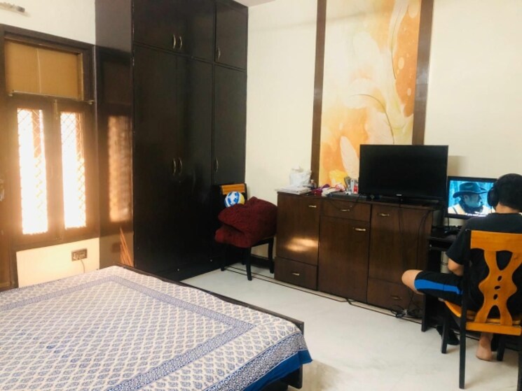 Bedroom, mansarover garden 3.5 Bedroom 1800 Sq.Ft. Builder Floor In Mansarover Garden Delhi 8991397