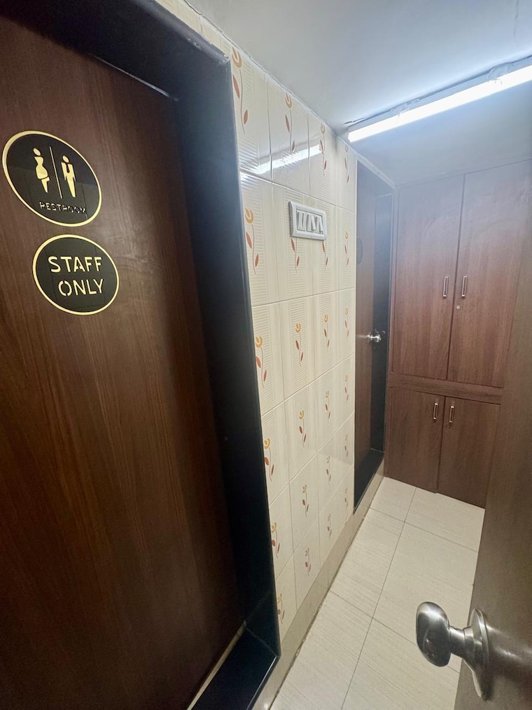 Bathroom, dattani-plaza Commercial Office Space 1219 Sq.Ft. In Sakinaka Mumbai 8991401