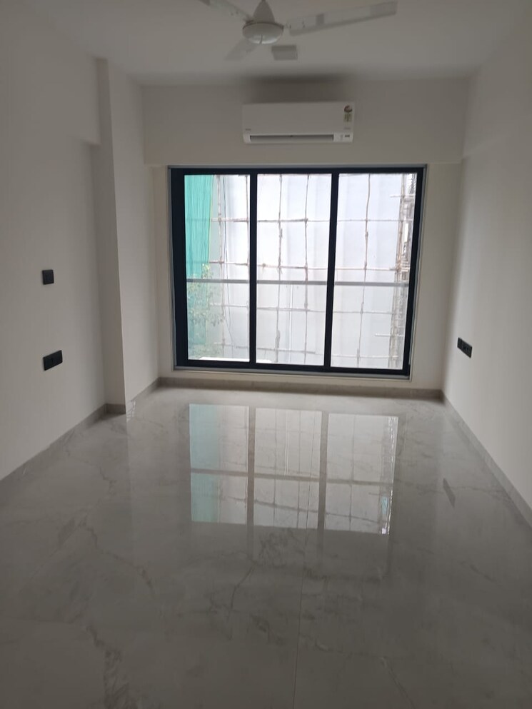 Room, santacruz west 3 Bedroom 1075 Sq.Ft. Apartment In Santacruz West Mumbai 8991404