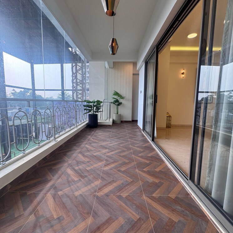 Balcony, ska-destiny-one 3.5 Bedroom 2107 Sq.Ft. Apartment In Delta Iii Greater Noida Greater Noida 8991417