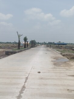 Plot For Sale in Jait
