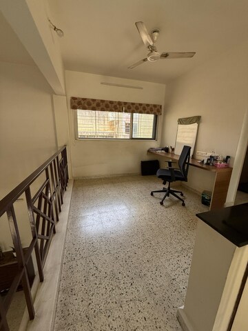  3.5 BHK Apartment at Rajas Society – for Rent