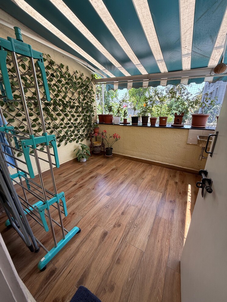 Exterior View, rajas society 3.5 Bedroom 2000 Sq.Ft. Apartment In Rajas Society Pune 8991438