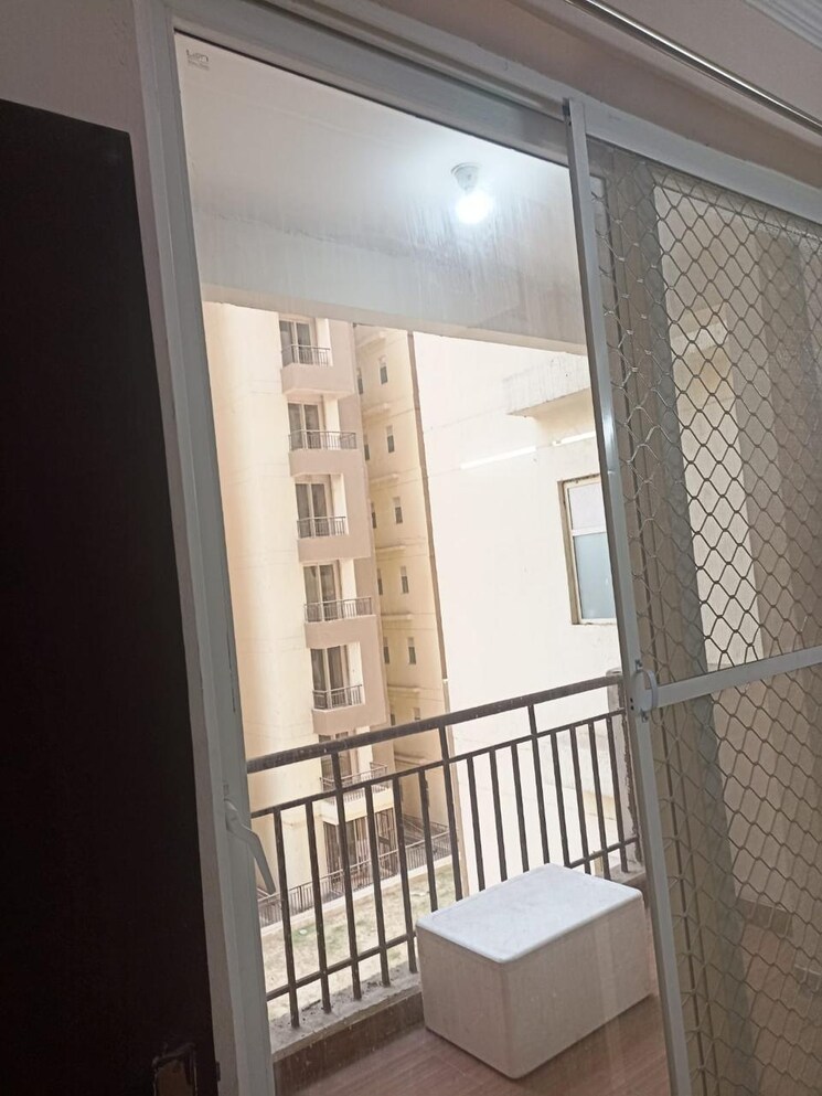 Balcony, gaur-14th-avenue-high-street 3 Bedroom 1550 Sq.Ft. Apartment In Sector 16c Greater Noida Greater Noida 8991499