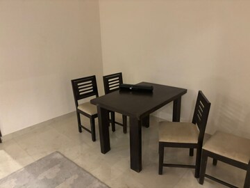 Team Area in 2 BHK Apartment at Penta Homes, Vip Road – for Rent