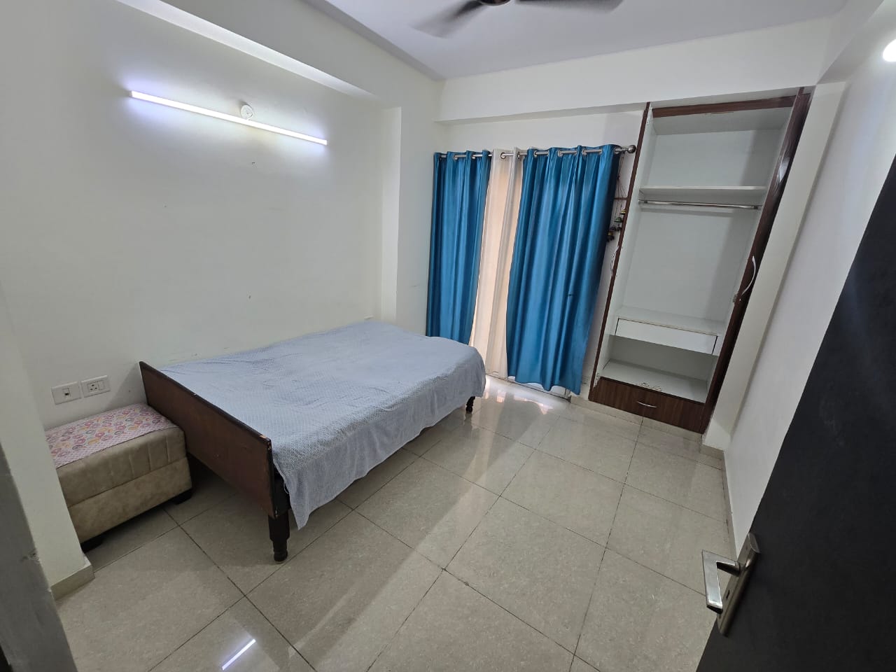 2 BHK Apartment For Rent in Laxmi Garden Gurgaon