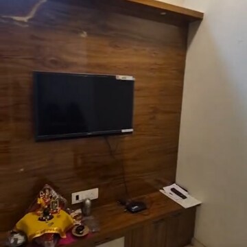 Furnished Amenities in 3 BHK Apartment at Abhishek Antilia, Sama – for Rent