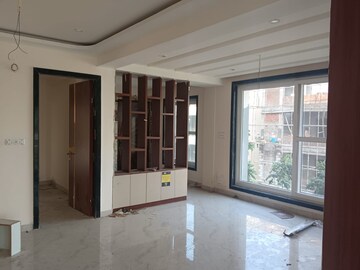Room in 3 BHK Apartment at Madhura Nagar – for Sale