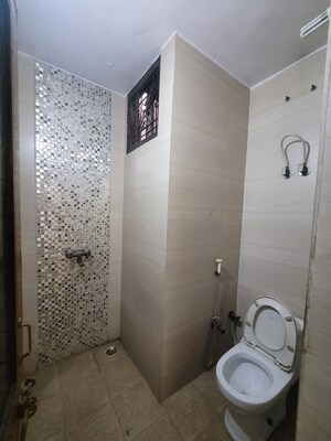 Attached Bathroom in 2 BHK Builder Floor at Dilshad Colony – for Sale