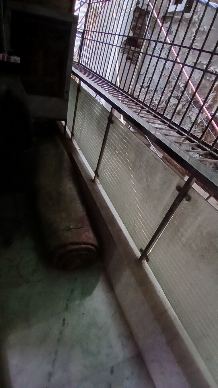 Balcony, shaheen bagh 3 Bedroom 990 Sq.Ft. Apartment In Shaheen Bagh Delhi 8991551