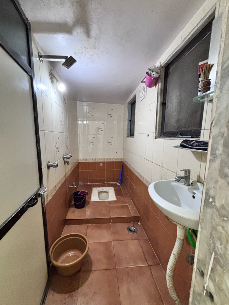 Bathroom, new-sai-shrushti-complex 1 Bedroom 360 Sq.Ft. Apartment In Pleasant Park Thane 8991566