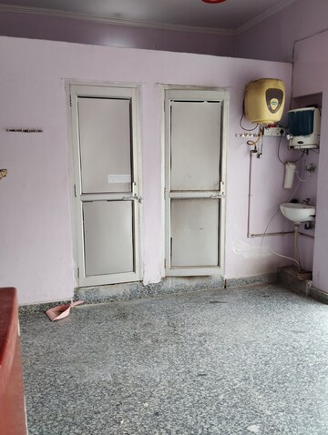 Building Lobby in 1 RK Builder Floor at Vikas Nagar – for Rent