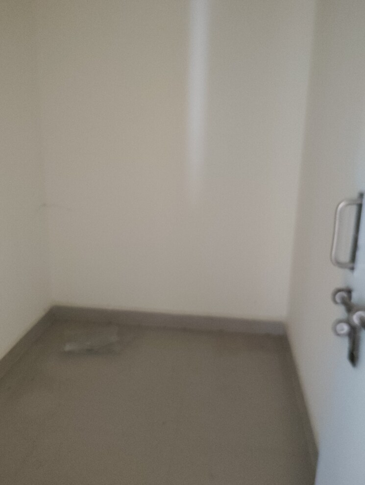 Room, kursi road 3.5 Bedroom 1960 Sq.Ft. Apartment In Kursi Road Lucknow 8991615