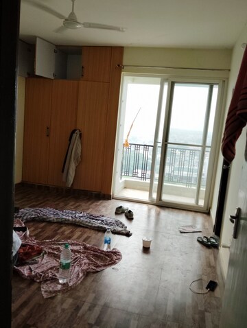 Staircase in 3.5 BHK Apartment at Kursi Road – for Rent