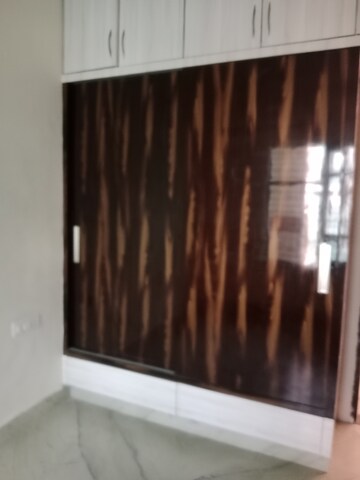 2 BHK Builder Floor For Rent in Sector 25
