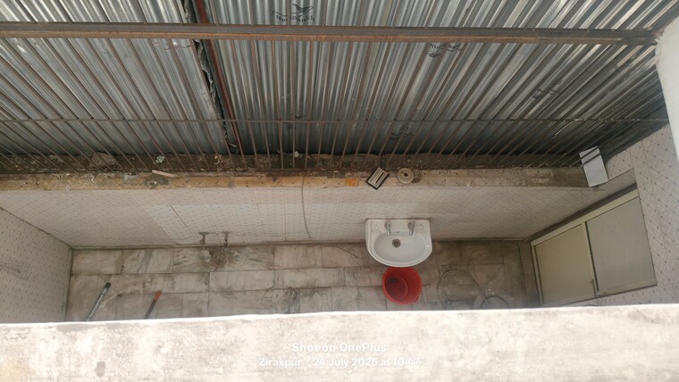 Bathroom, dhakoli 2.5 Bedroom 100 Sq.Yd. Independent House In Dhakoli Zirakpur 8991627