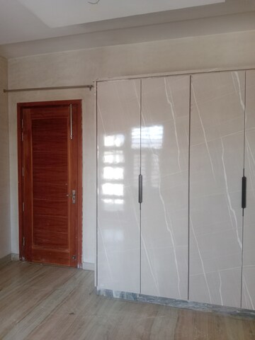 2 BHK Builder Floor For Rent in Sector 12
