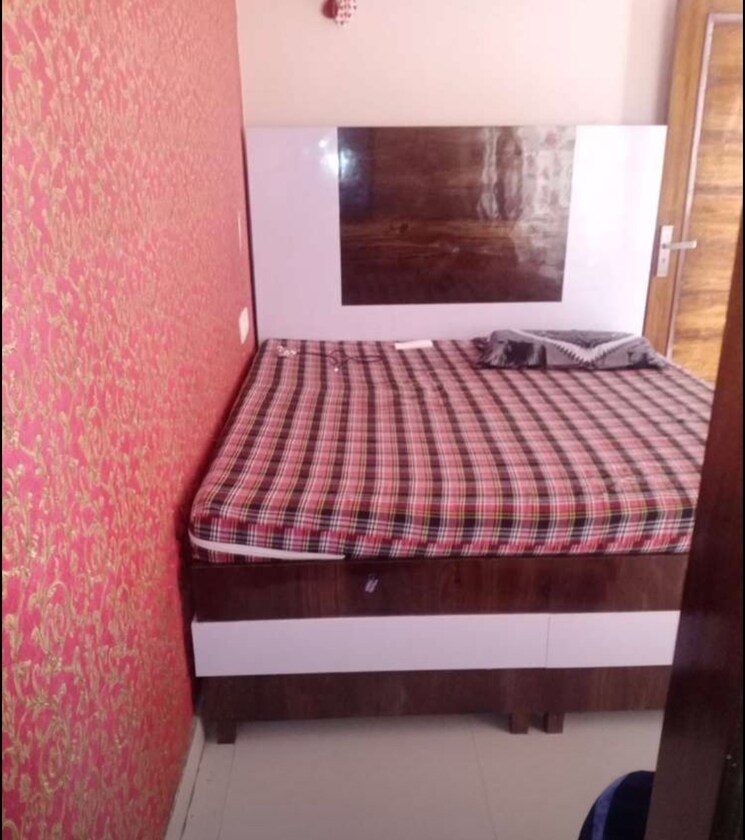 Bedroom, sector 21 3 Bedroom 1500 Sq.Ft. Builder Floor In Sector 21 Chandigarh 8991637