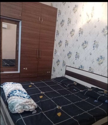 Bedroom in 3 BHK Builder Floor at Sector 21 – for Rent