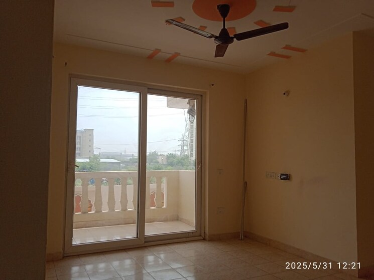 Room, rps-savana 2 Bedroom 955 Sq.Ft. Apartment In Sector 88 Faridabad 8991659