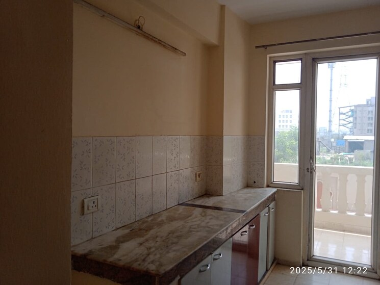 Room, rps-savana 2 Bedroom 955 Sq.Ft. Apartment In Sector 88 Faridabad 8991659