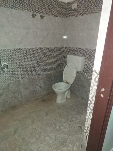 Team Area in 2 BHK Villa at Indira Nagar – for Rent