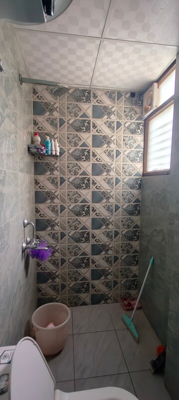 Bathroom in 1 BHK Builder Floor at Ansal Palam Triangle, Palam Vihar Extension – for Rent