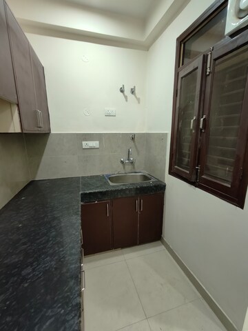 Kitchen in 1 BHK Builder Floor at Ansal Palam Triangle, Palam Vihar Extension – for Rent
