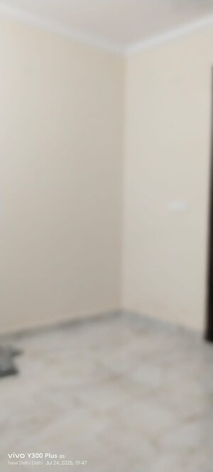 Room in 1 BHK Builder Floor at Govindpuri – for Sale