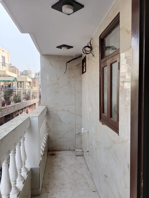 Building Lobby in 3 BHK Builder Floor at Govindpuri – for Sale
