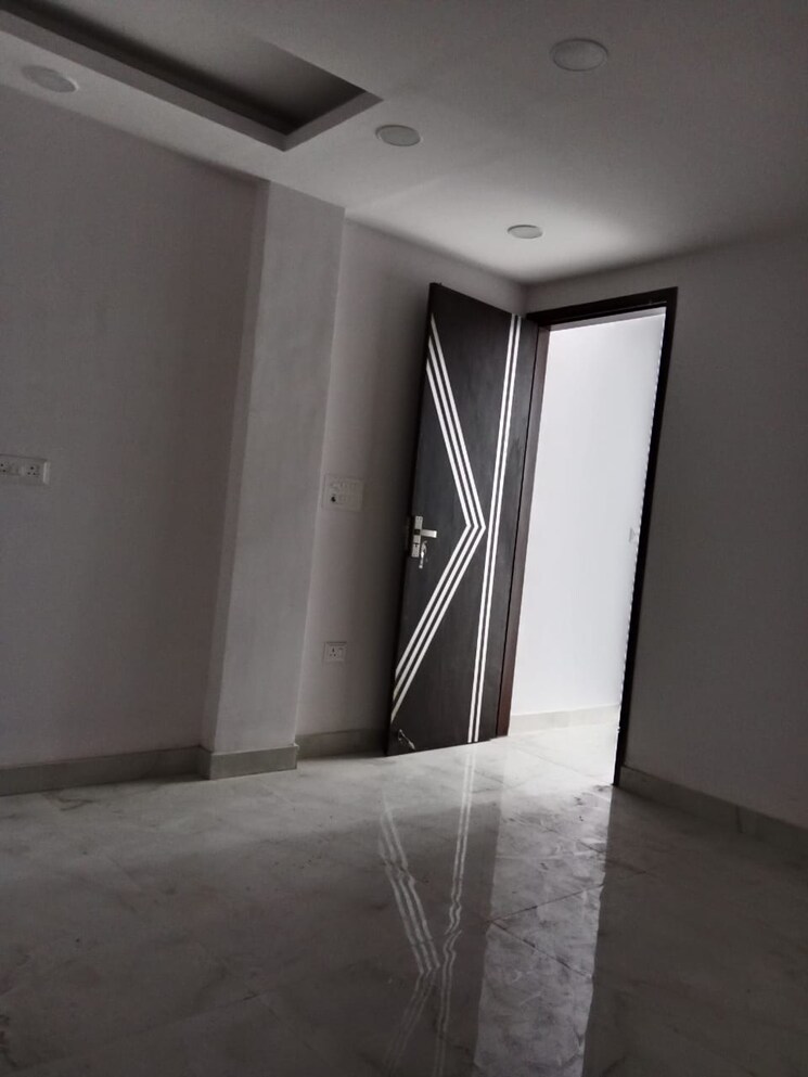 undefined, govindpuri 3 Bedroom 900 Sq.Ft. Builder Floor In Govindpuri Delhi 8991707