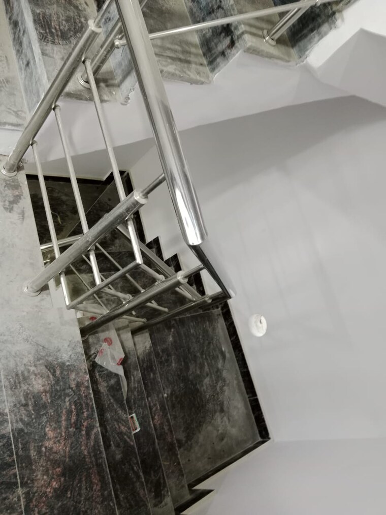 undefined, govindpuri 3 Bedroom 900 Sq.Ft. Builder Floor In Govindpuri Delhi 8991707