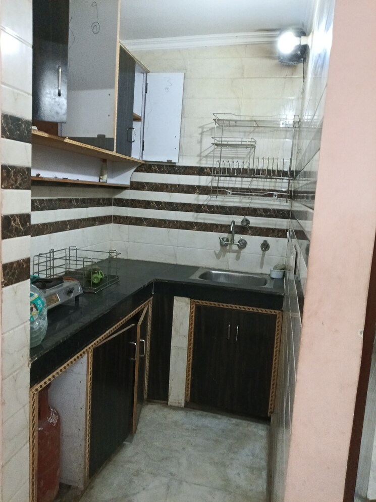Kitchen, karol bagh 2 Bedroom 650 Sq.Ft. Apartment In Karol Bagh Delhi 8991718