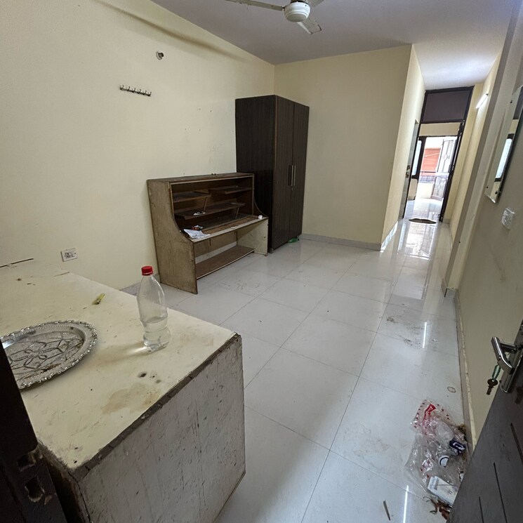 Room, kotla mubarakpur 1 Bedroom 500 Sq.Ft. Builder Floor In Kotla Mubarakpur Delhi 8991720
