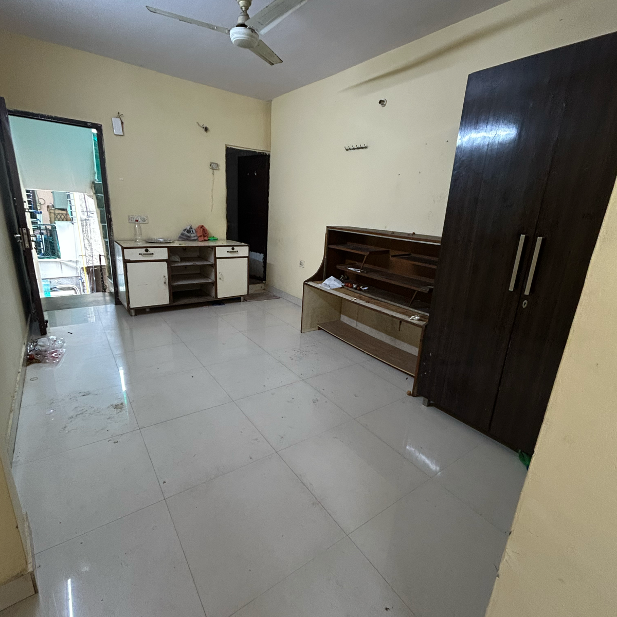 1 BHK + Pooja Room Builder Floor For Rent in Kotla Mubarakpur