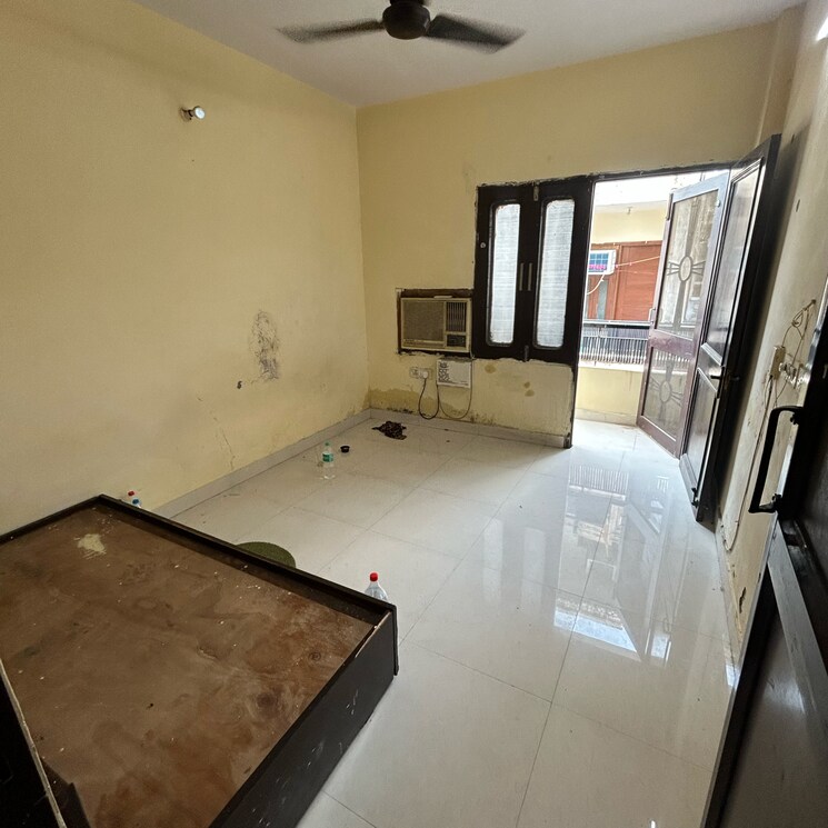 Room, kotla mubarakpur 1 Bedroom 500 Sq.Ft. Builder Floor In Kotla Mubarakpur Delhi 8991720