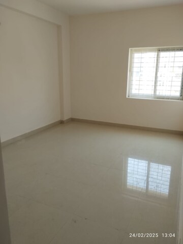 Room in 3 BHK Apartment at Rock Hilton Heights, Chanda Nagar – for Sale
